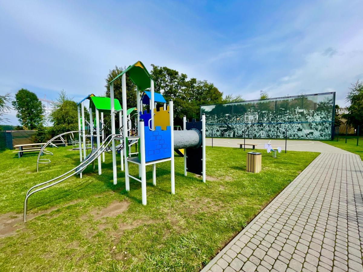 Apartament 02 - Rezydencja Устроне-Морське Екстер'єр фото